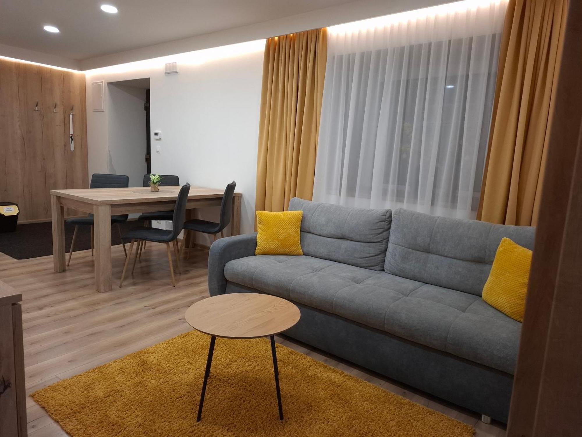 Apartmany Lumi Veľký Slavkov Eksteriør billede